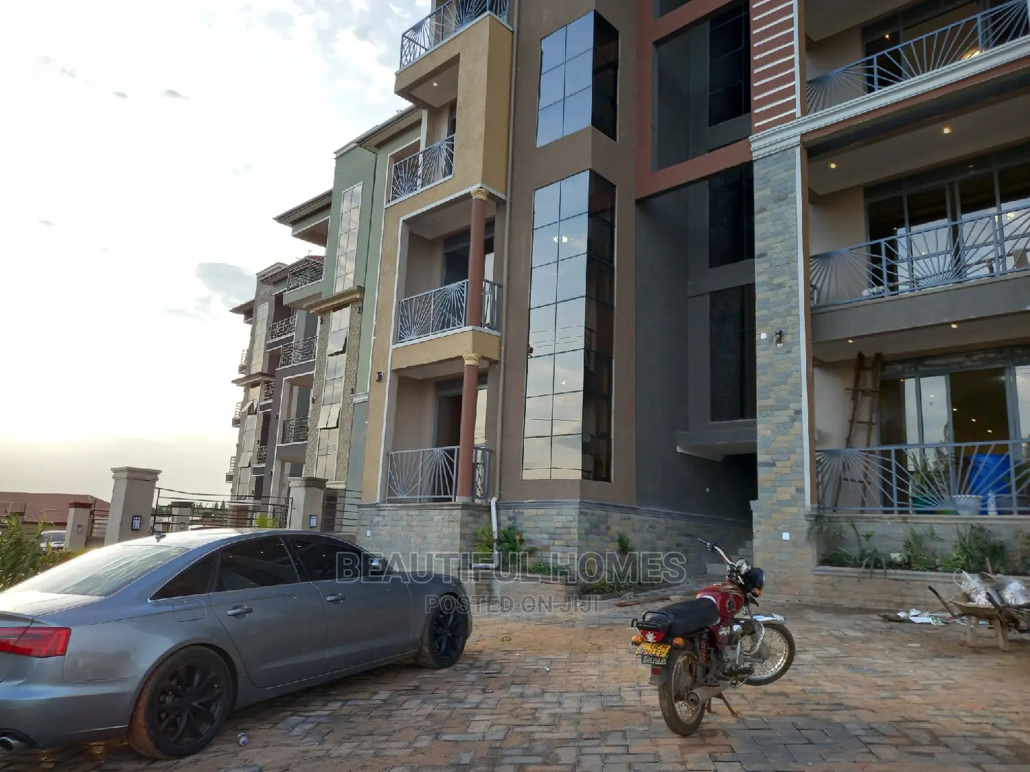 Furnished 2bdrm Block of Flats in Kyanja Rich, Central Division