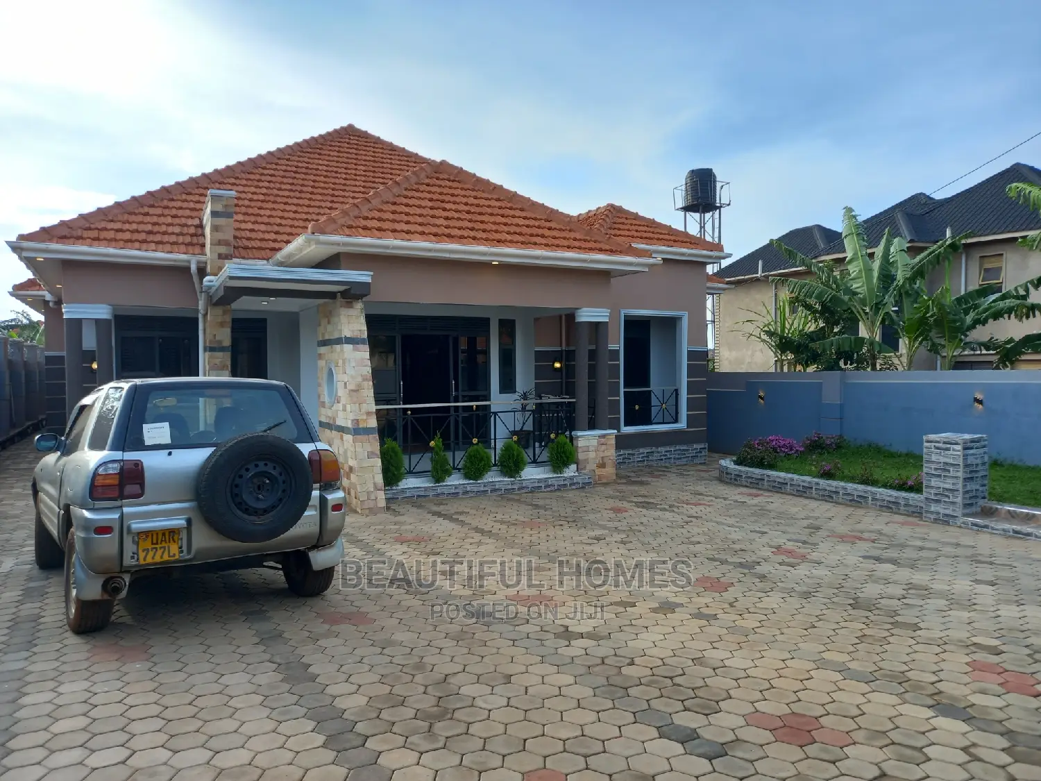 Furnished 4bdrm Bungalow in Kira for Sale