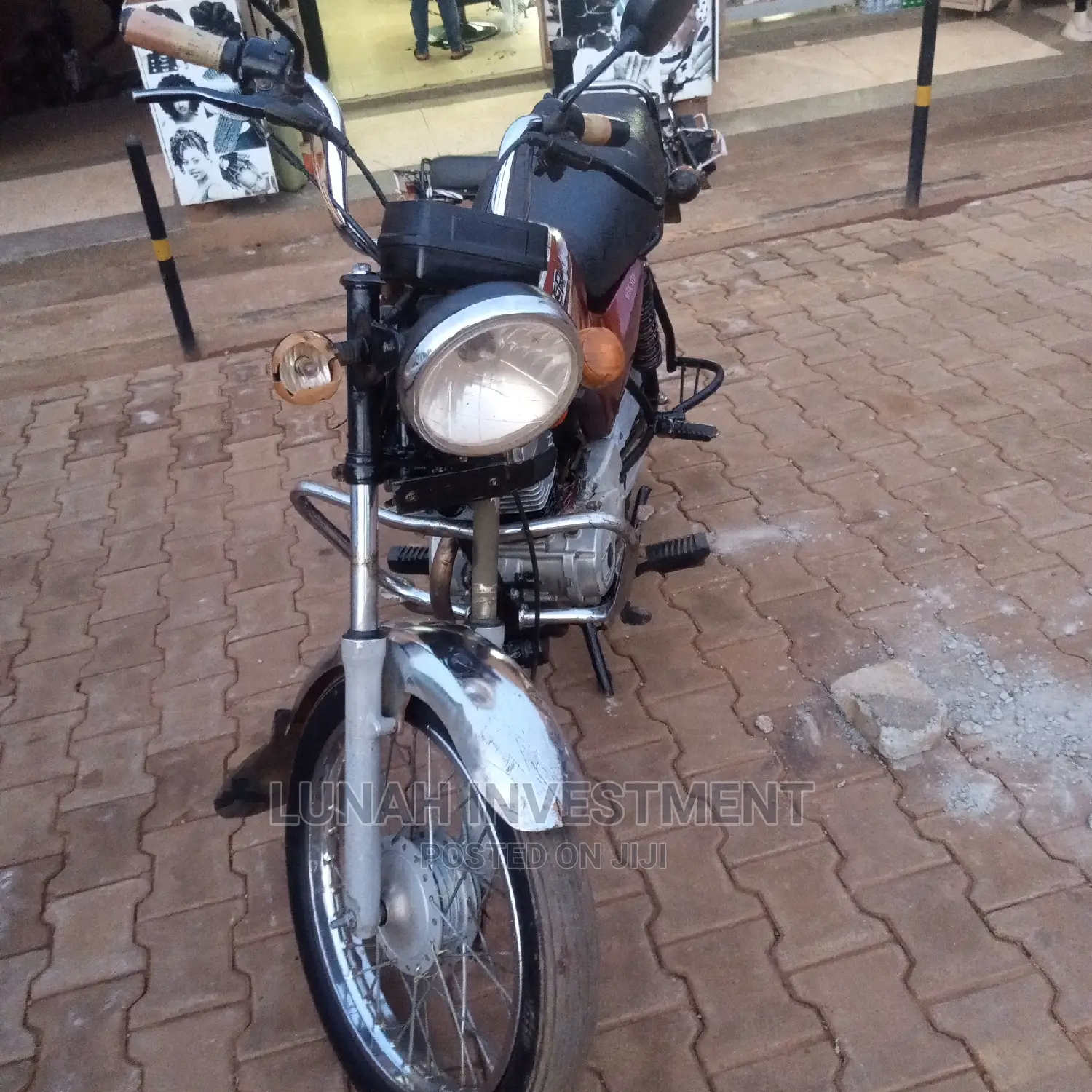Bajaj Boxer 2019 Purple
