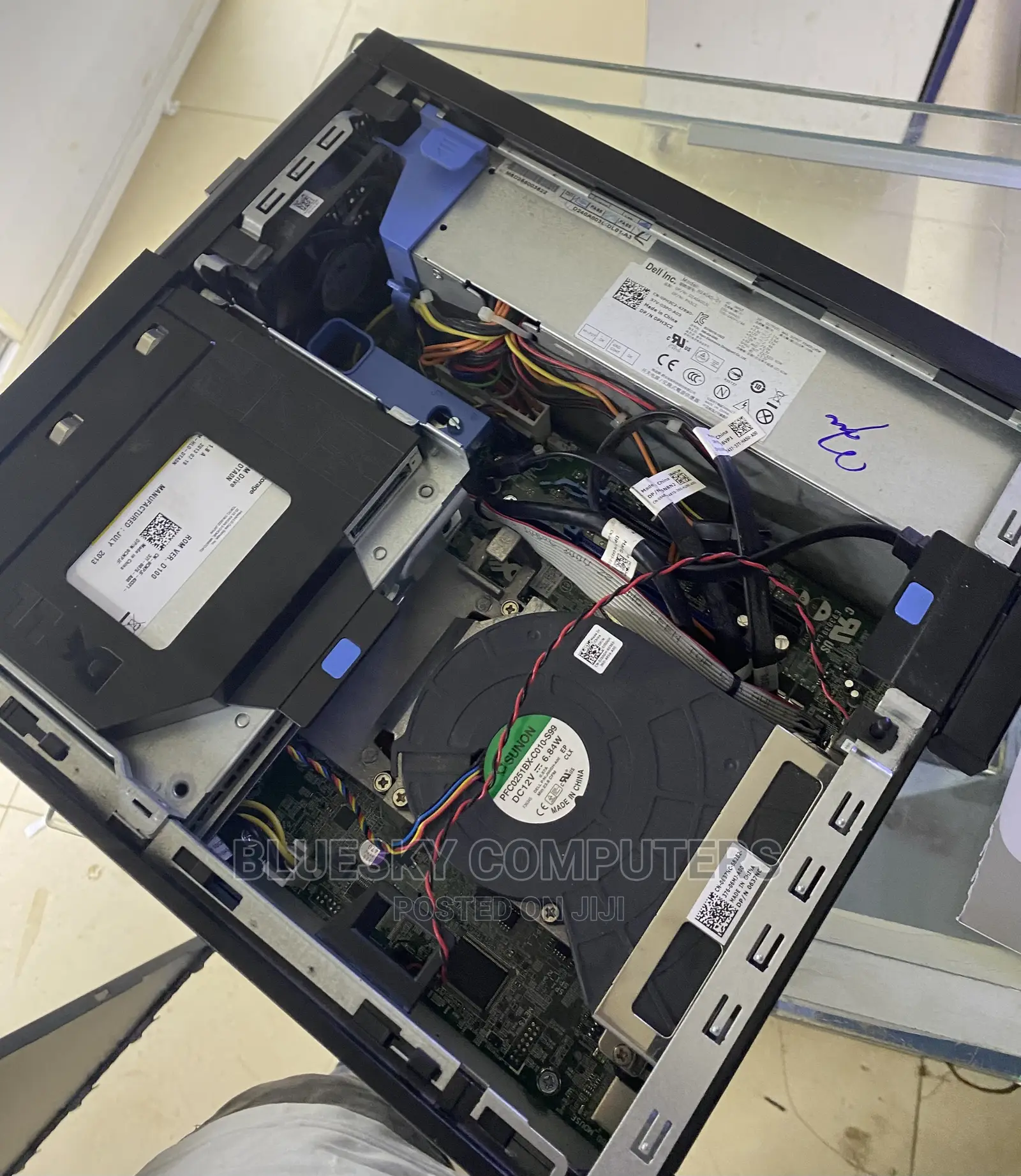 Desktop Computer Dell OptiPlex 7450 4GB Intel Core I7 HDD 500GB