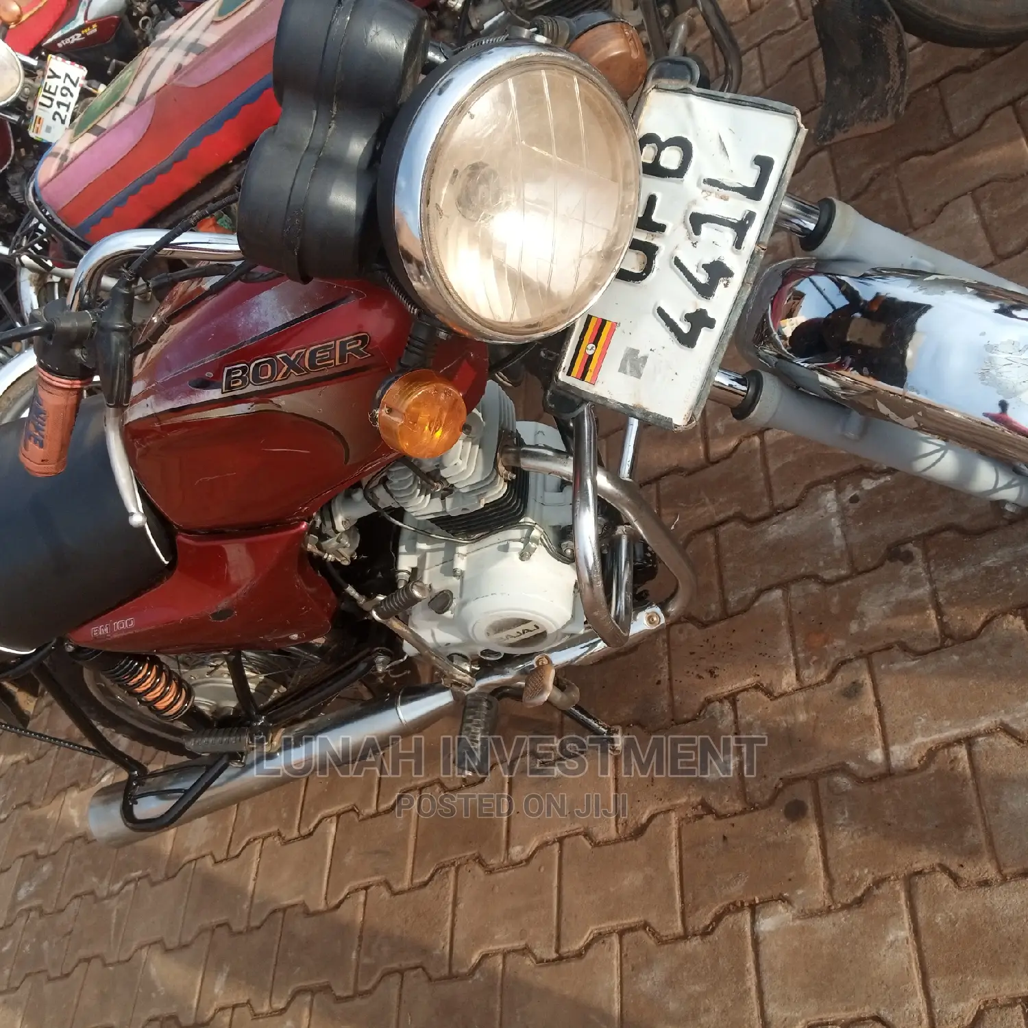 Bajaj RE 2021 Pink