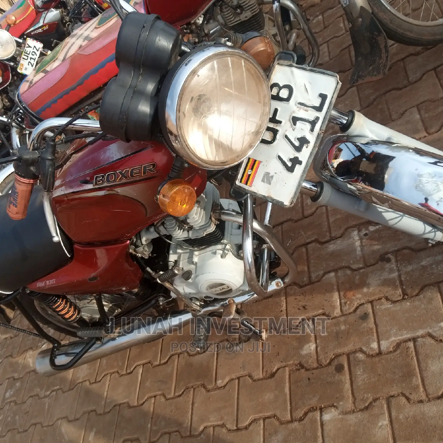 Bajaj RE 2021 Pink