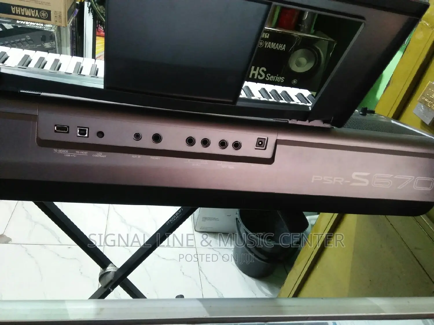 Yamaha Keyboard PSR S670 Uk Used