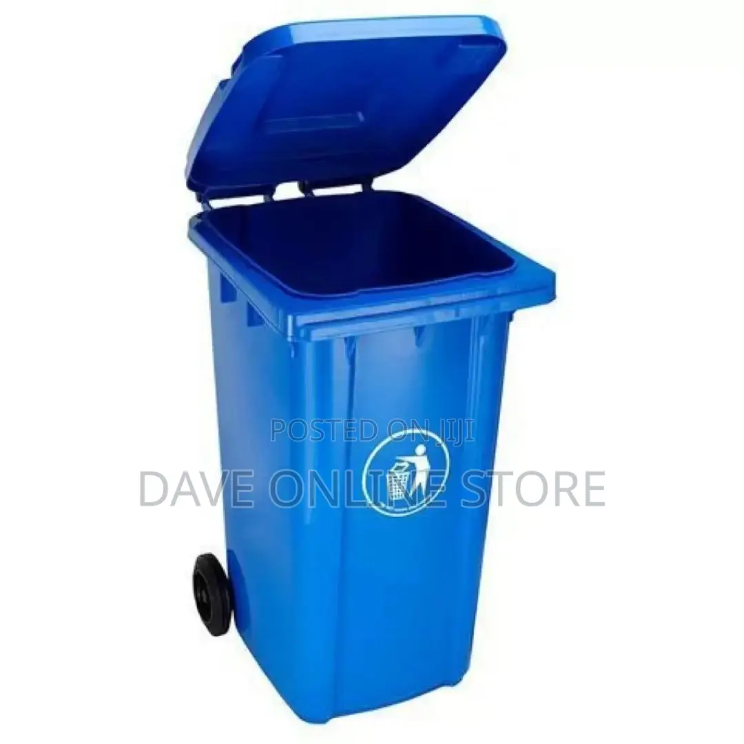 Outdoor 240L Plastic Wheel Dustbin Standard Household Size