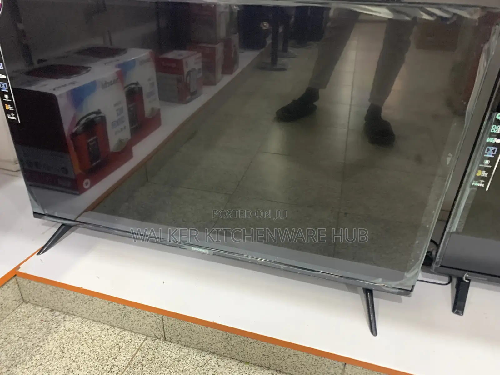 43” Sayona Smart Tv