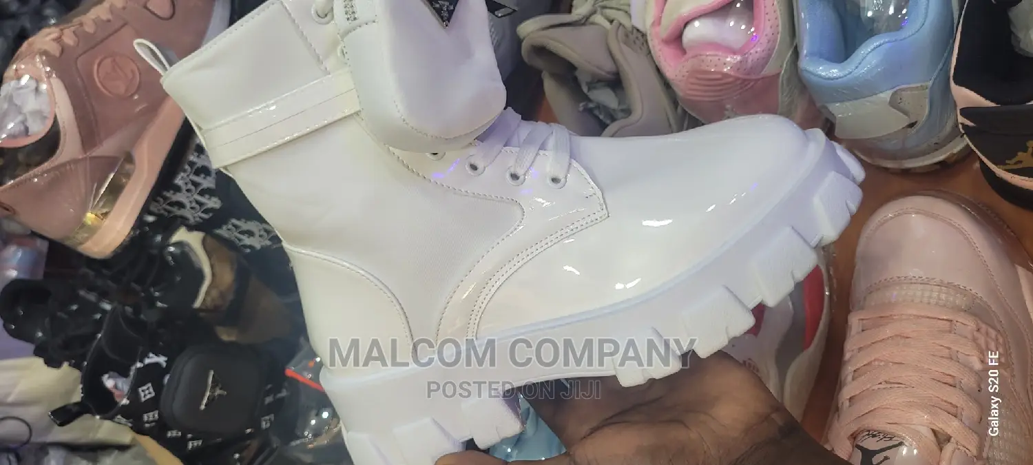 Girls Shoes