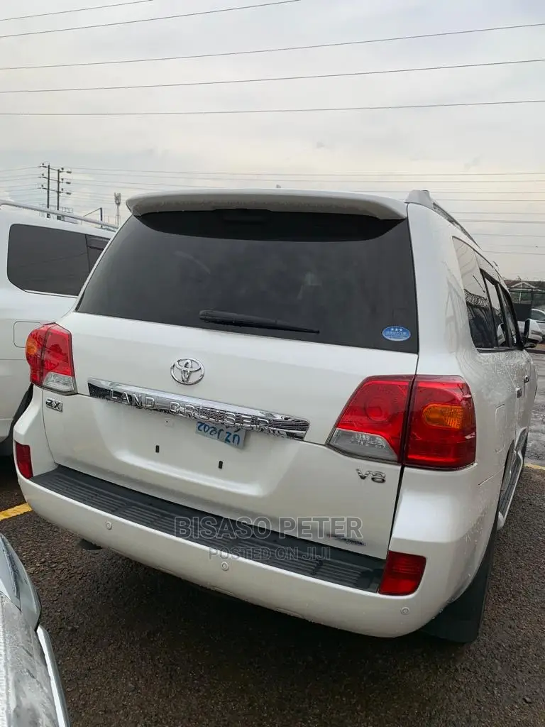 Toyota Land Cruiser Prado 2.7 I 2013 White