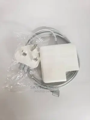 Original Adapter Apple
