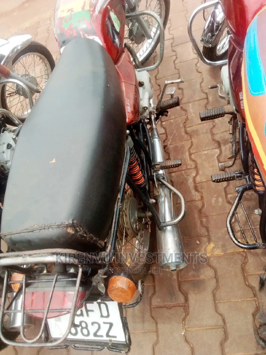 Bajaj Boxer 100 2017 Red