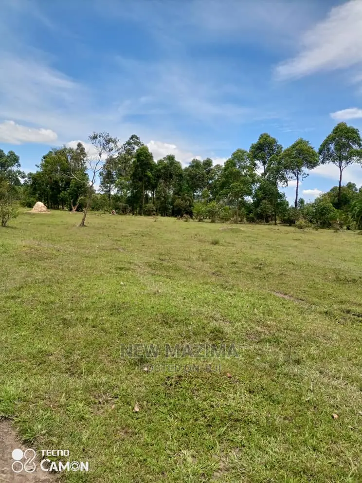100 Acres of Private Land Title Onsale in Masaka Kyanamukaka
