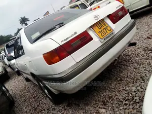 Toyota Premio 2001 White