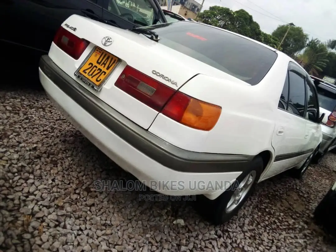 Toyota Premio 2001 White