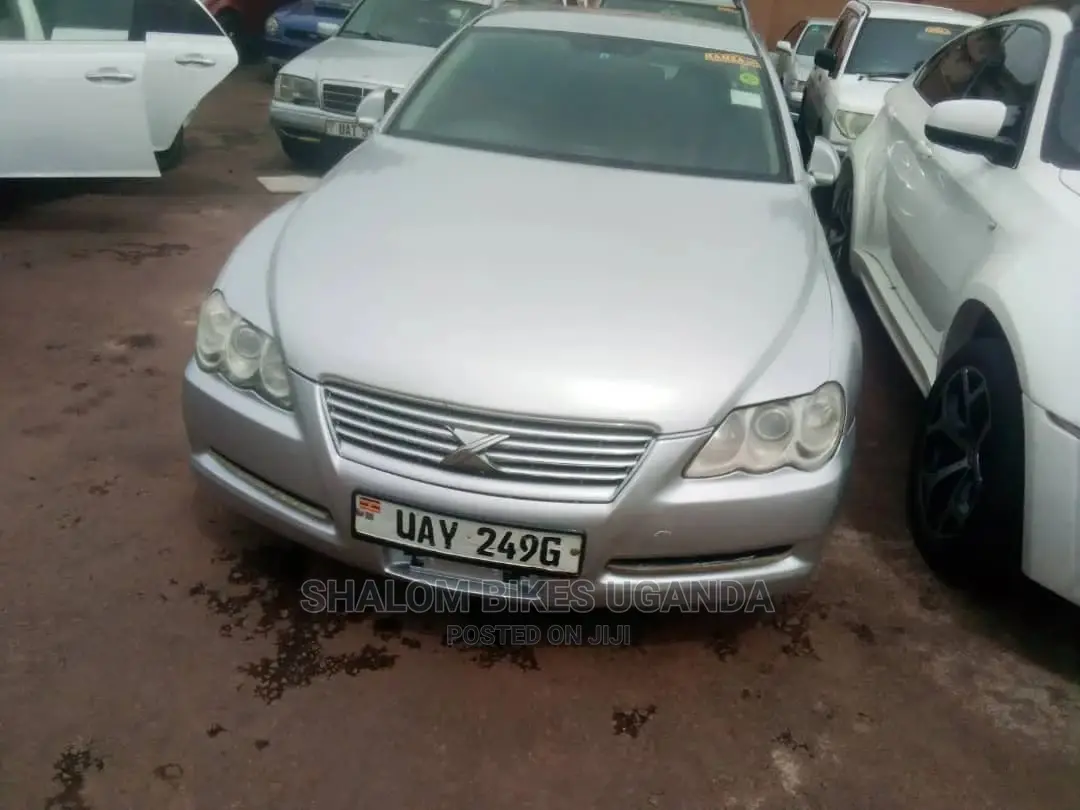 Toyota Mark X 2005 Gray