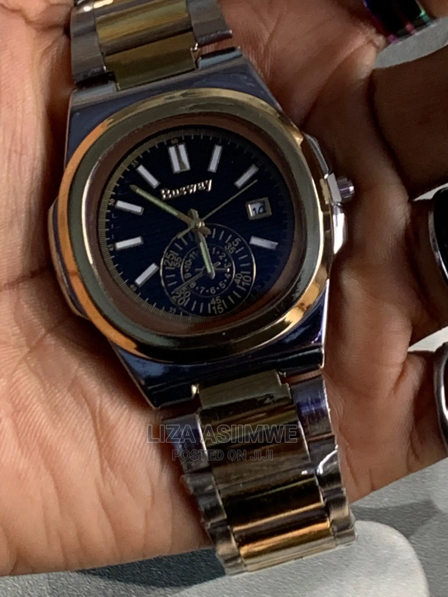 Simple Watches Available