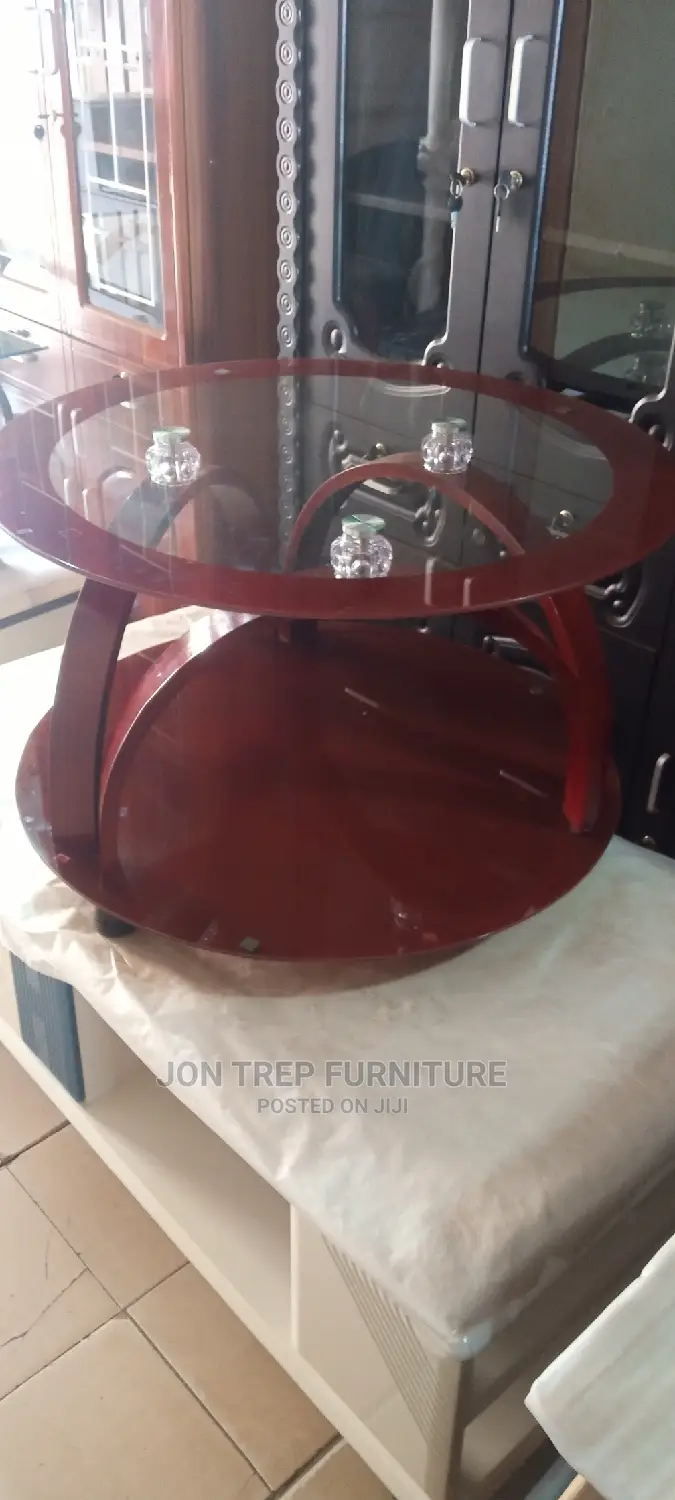 Center Table Ovour