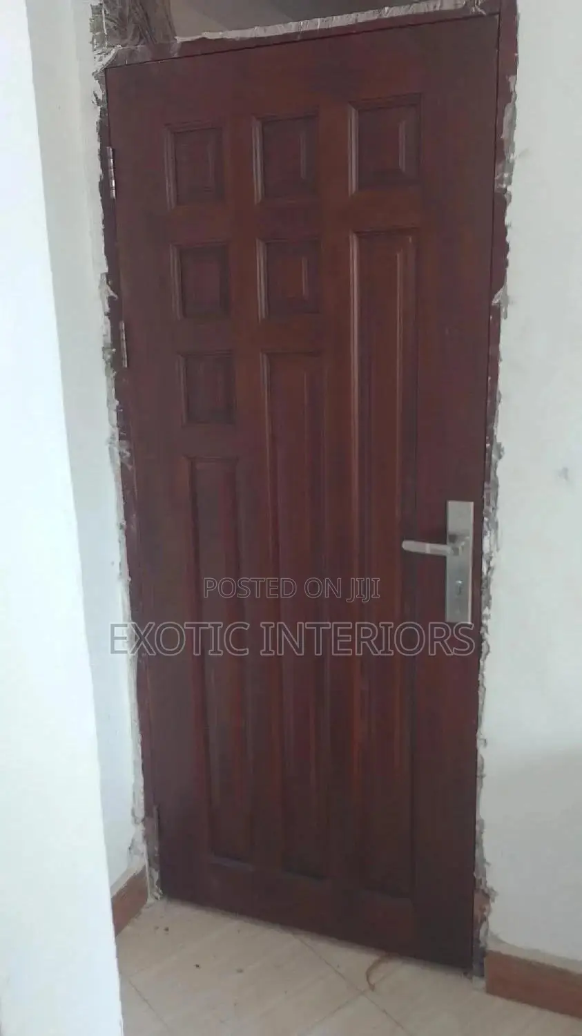 Mahogany Wood Door Call