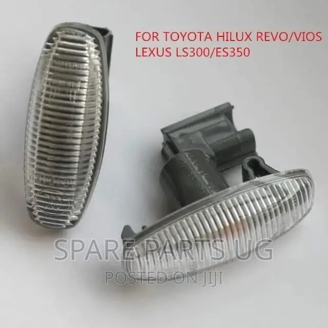 Hilux Revo /Rocco / Vios / Lexus Fender Signal Light
