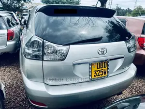 Photo - Toyota Harrier 2.4 2007 Silver