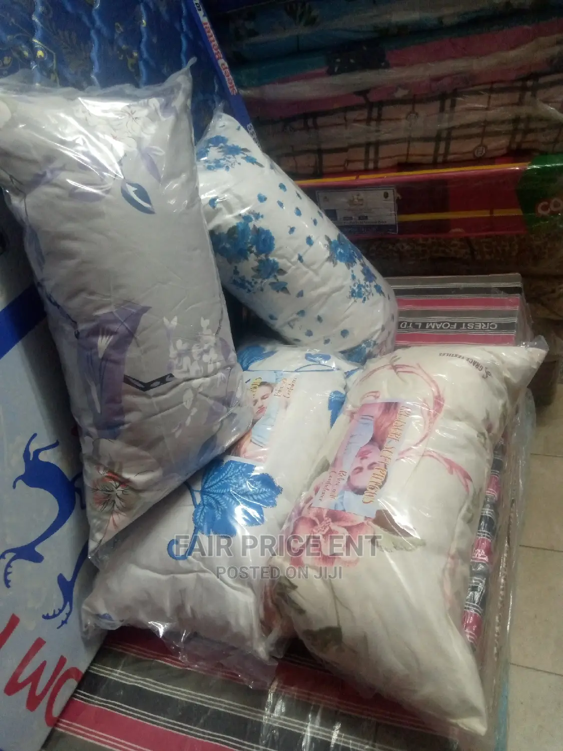 Fibre Pillows Medium ( White)