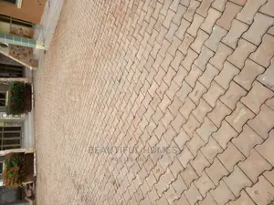 Furnished 1bdrm House in Kira for Sale