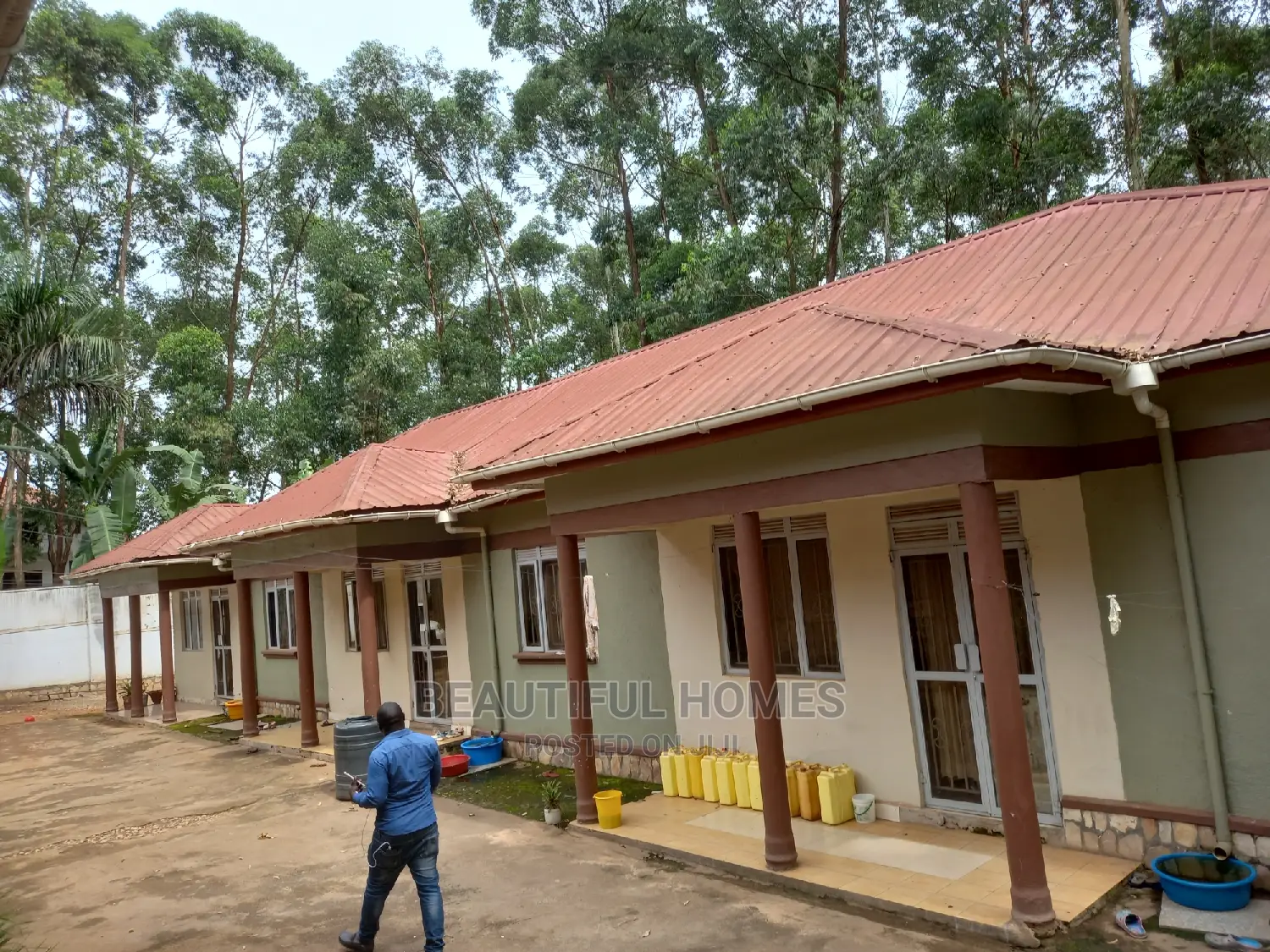 Furnished 2bdrm Apartment in Kira Rentals for Sale
