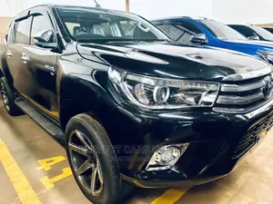 Toyota Hilux 2017 Black