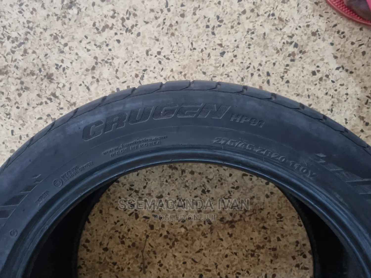 275/45r20 Second Tyres in Good Condition