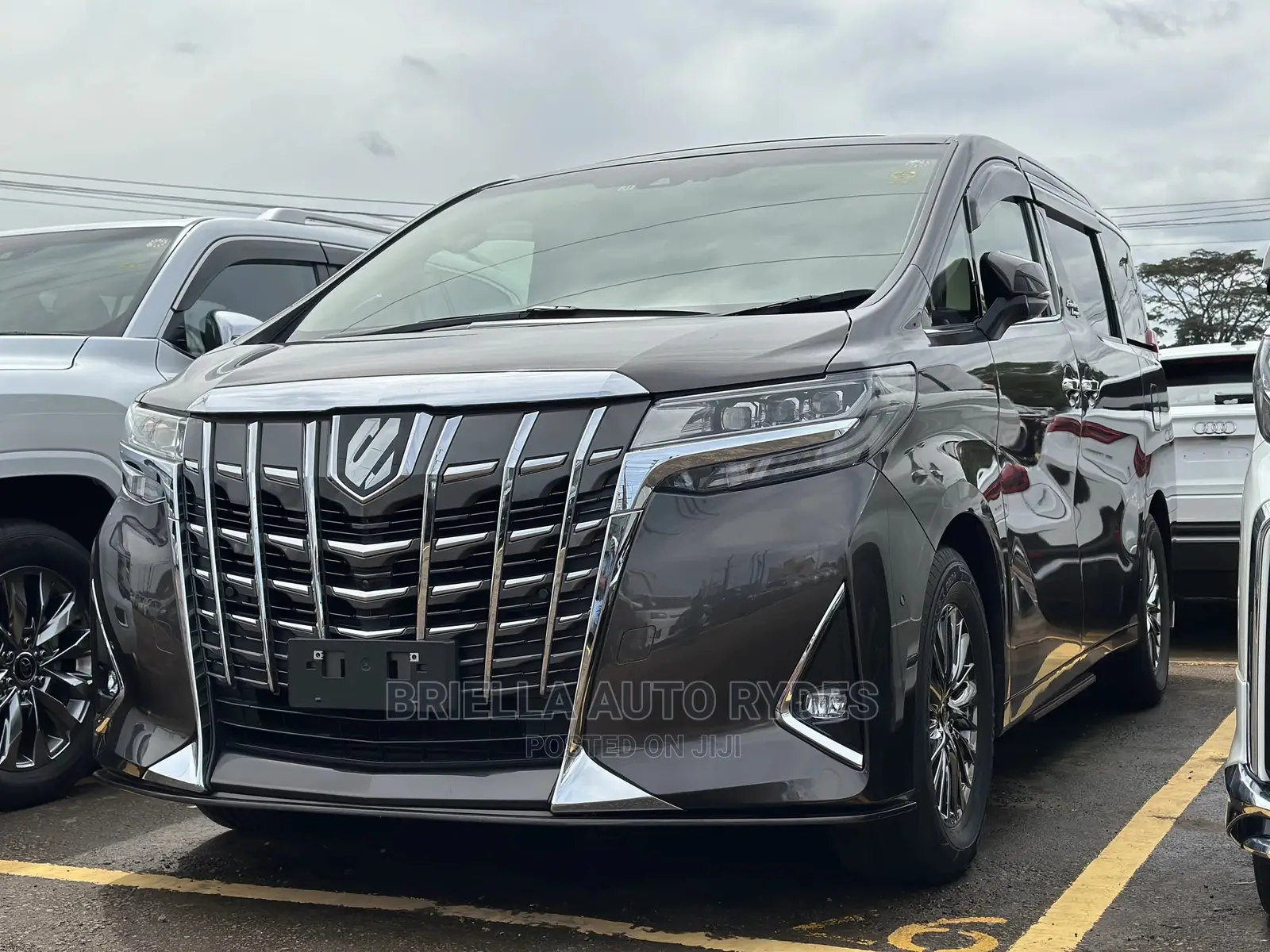 Toyota Alphard 2021 Gray
