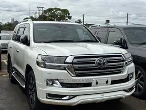 Toyota Land Cruiser Prado 2020 White