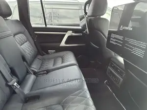 Toyota Land Cruiser Prado 2020 White