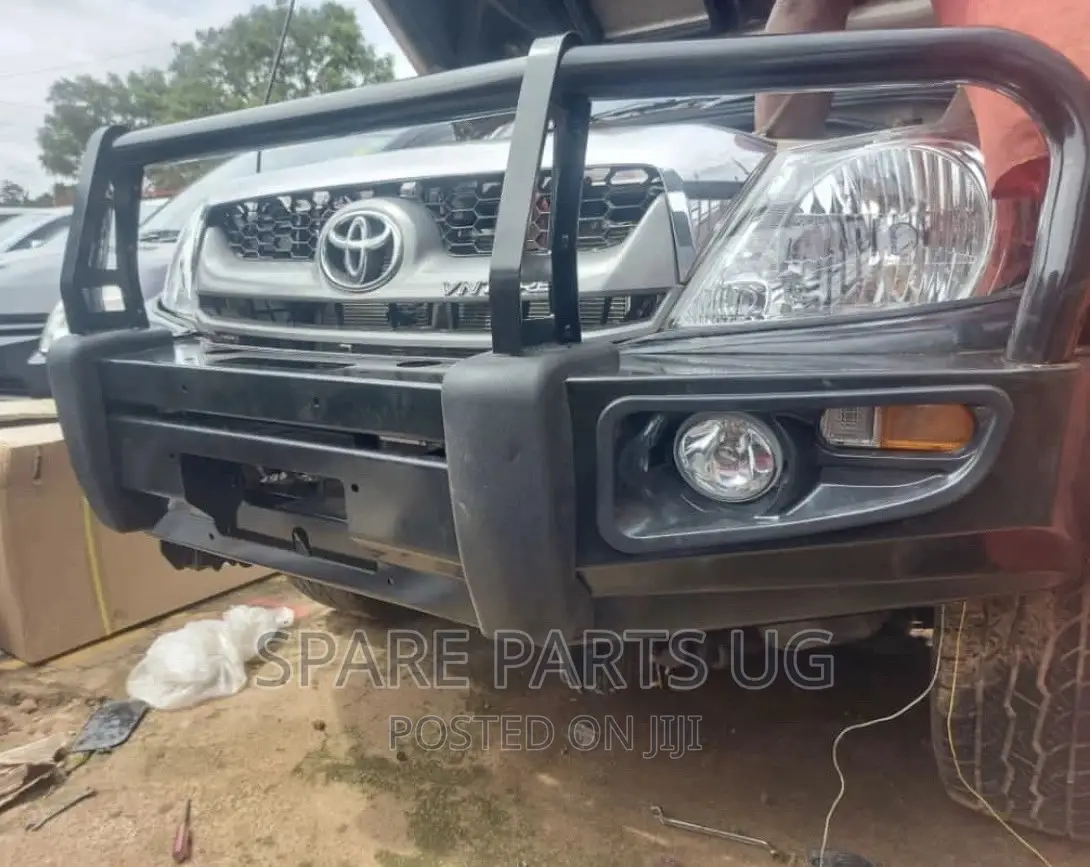 Hilux Vigo Bullbar Guard