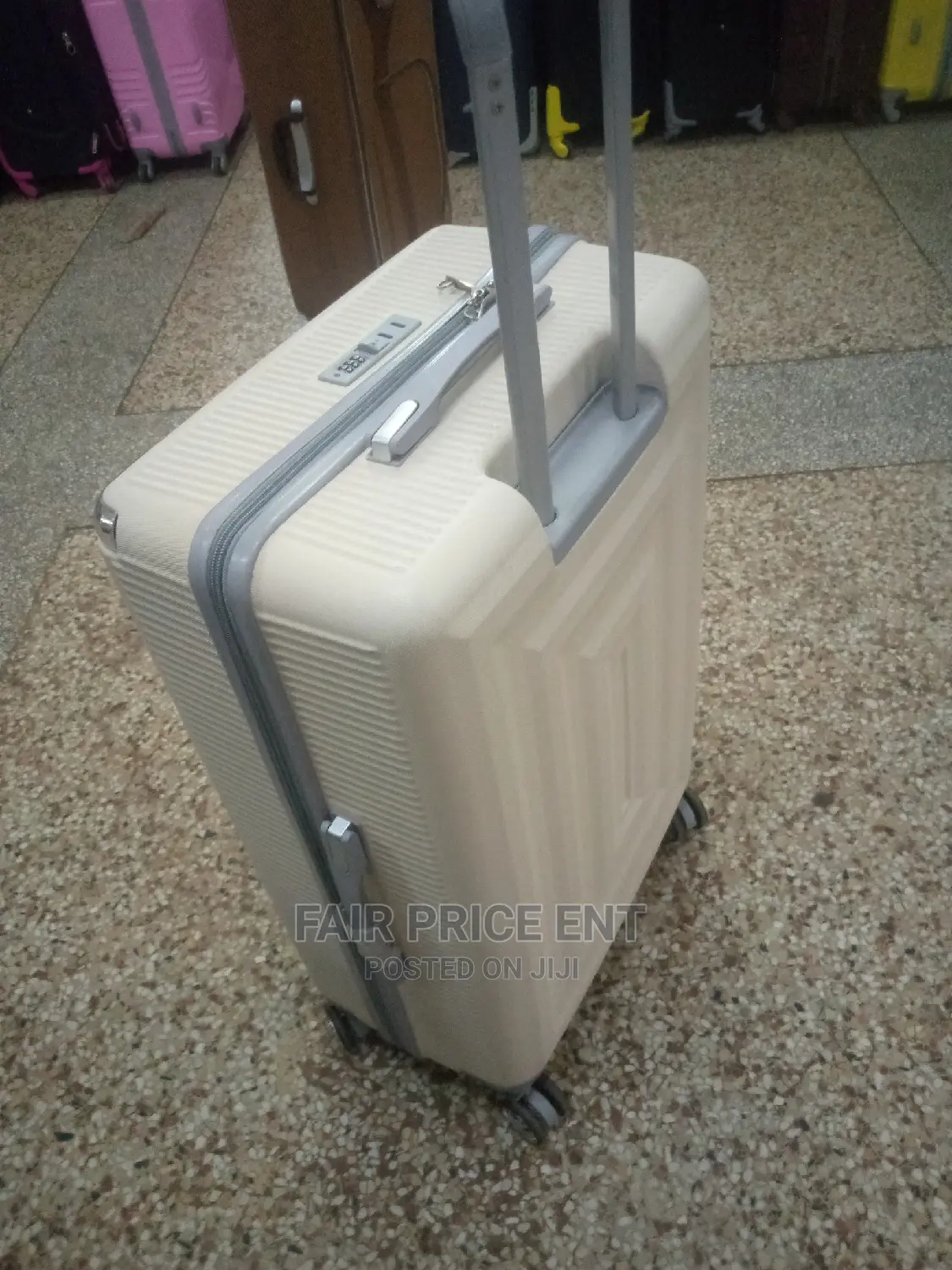 Executive Plastic Suitcase Large ( Cream)