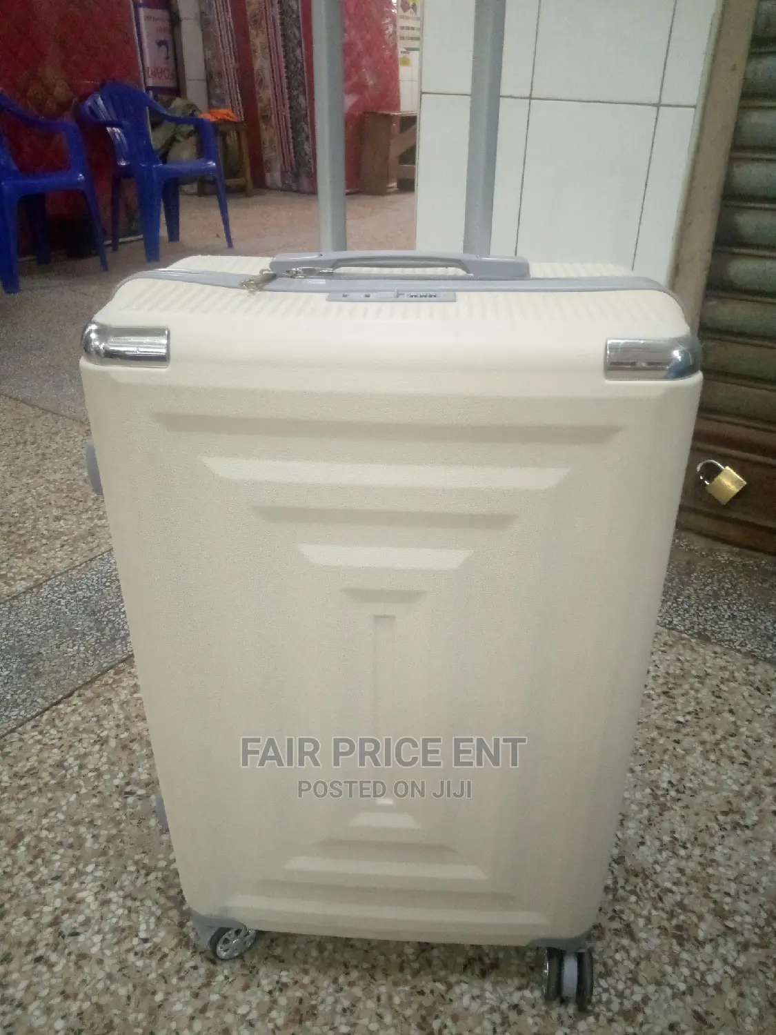 Executive Plastic Suitcase Large ( Cream)