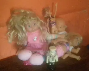 Dolls and Dollhouse