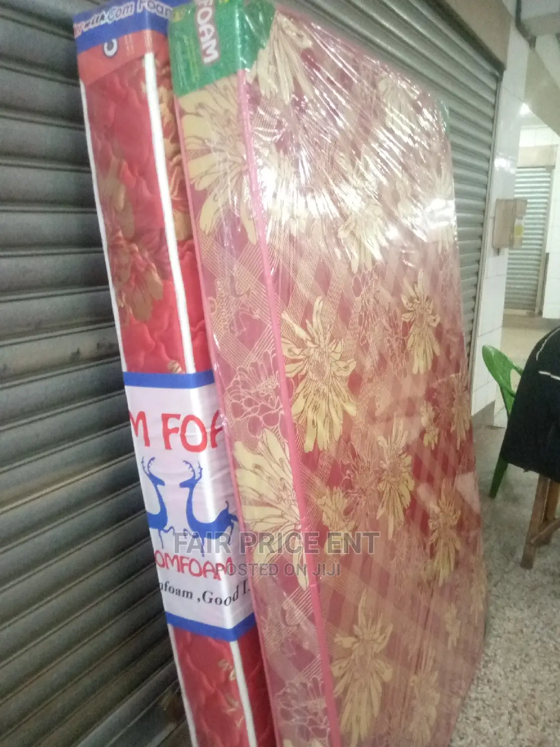 Mattress 4*6 in 6 Inches ( Red)