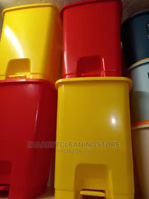 Pedal Dust Bin 20ltrs