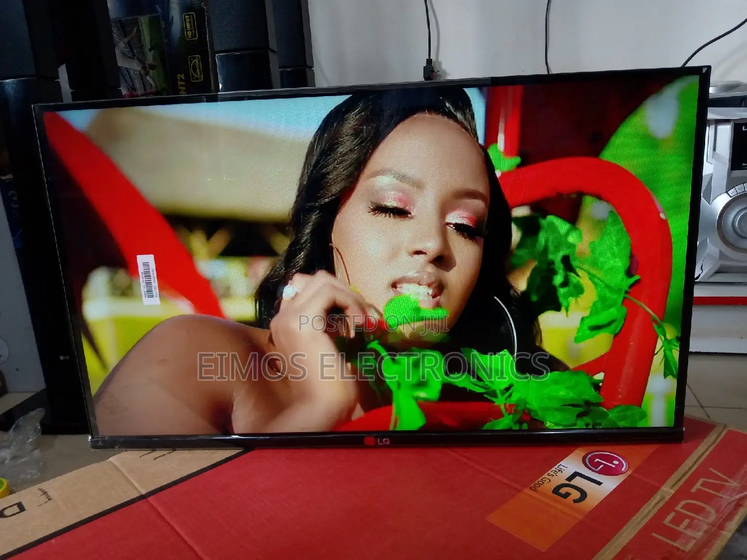 A 32" Lg Tv Digital
