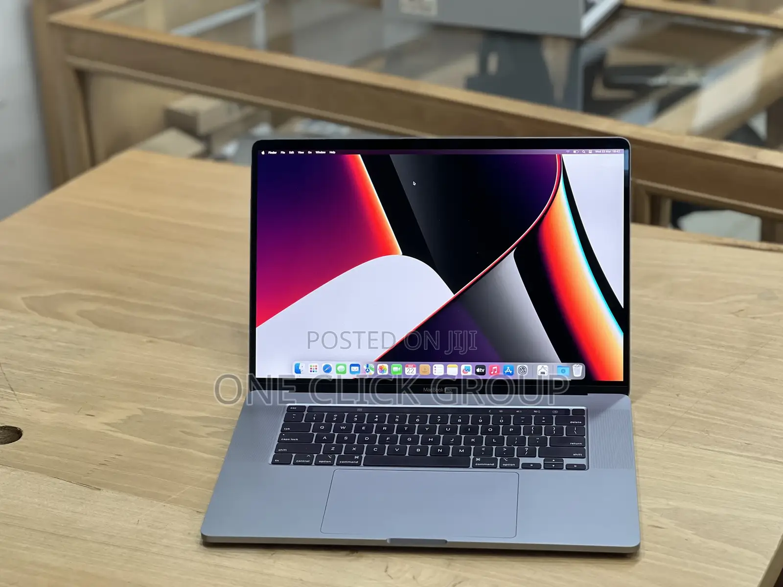 New Laptop Apple MacBook Pro 2019 16GB Intel Core I9 SSHD (Hybrid) 1T