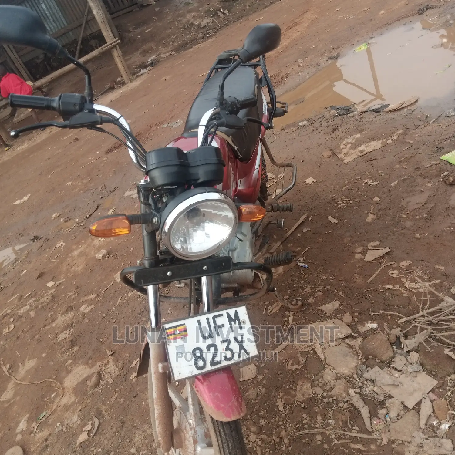 New Bajaj Boxer 125 2022 Red