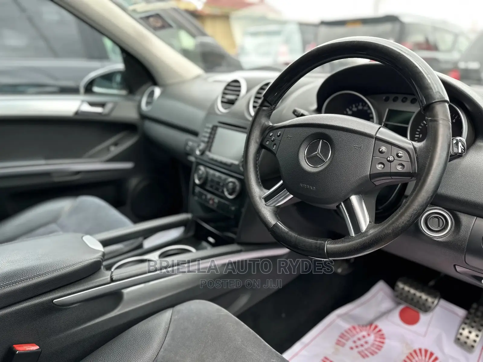 Mercedes-Benz M Class 2009 Black