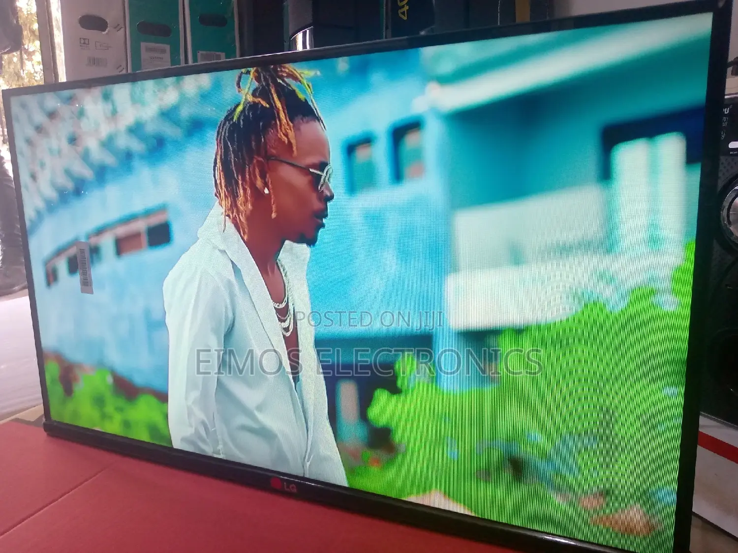 Brand New 43" Led Lg Digital TV