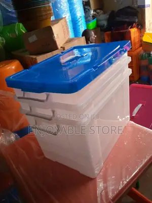 Plastic Storage Boxes(Large Transparent)