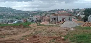Very Beautiful Hot Plot on Quicksale Just After Munyonyo