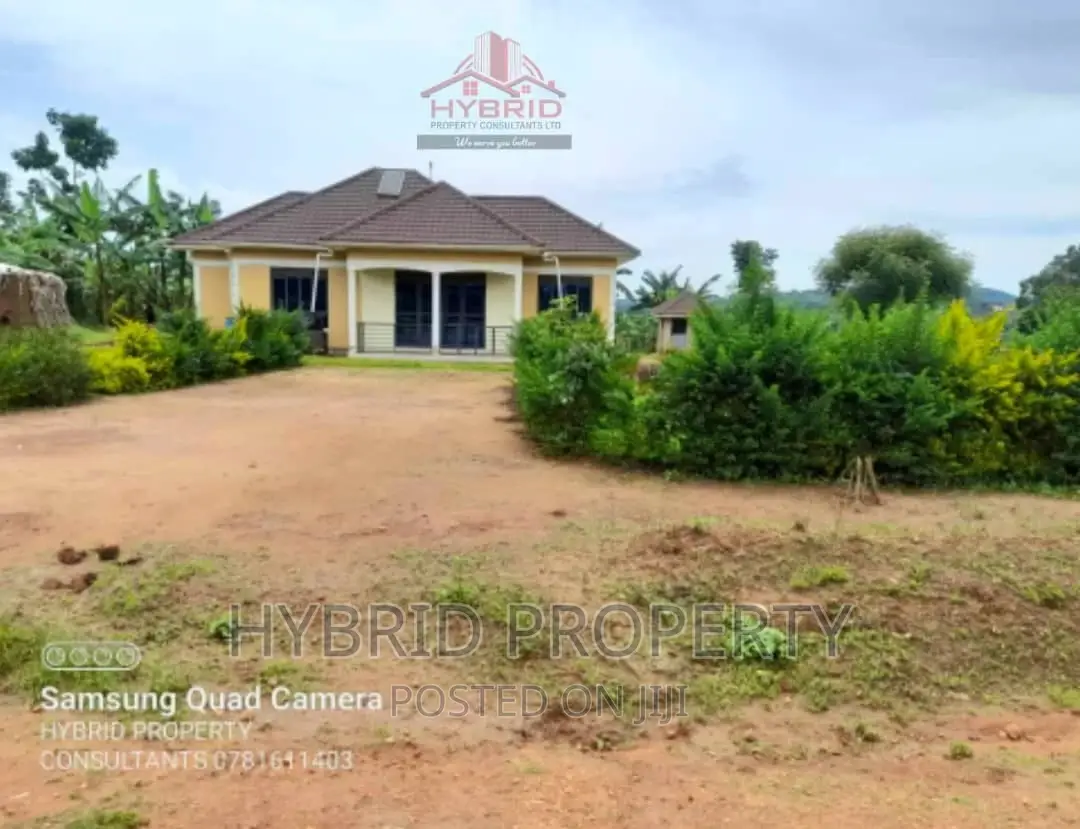 Prime Plots for Sale at Our Mwera~Kakiri Along Hoima Road.