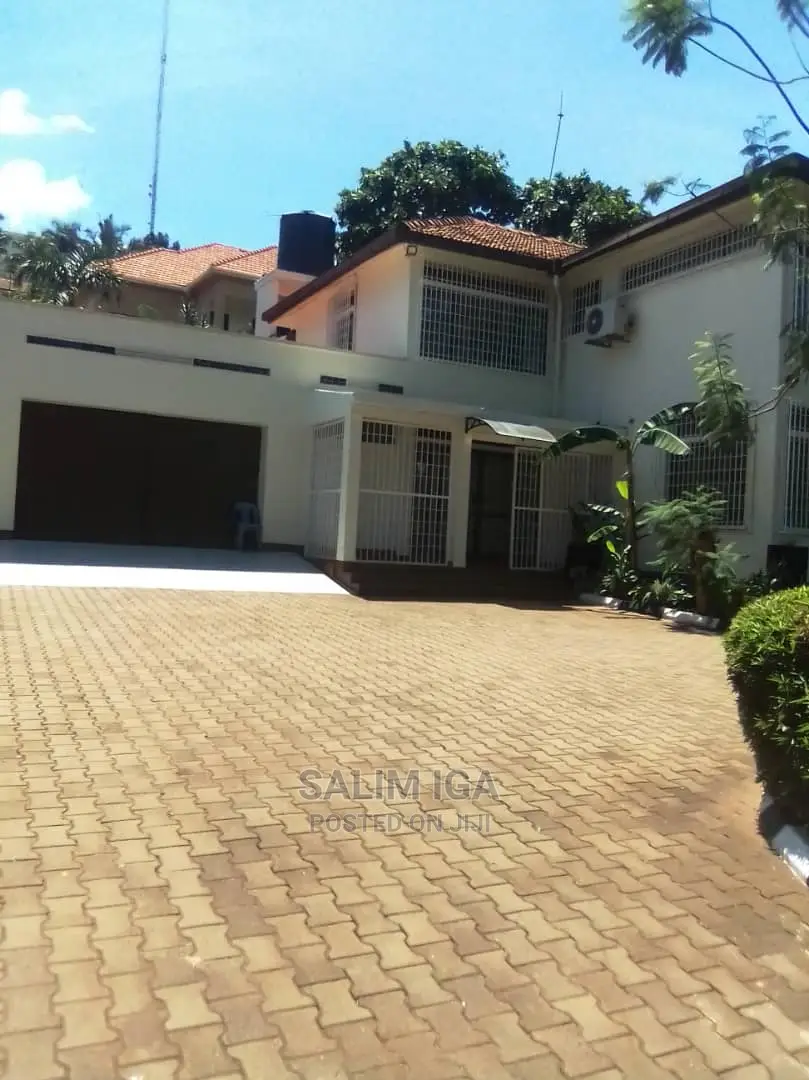 5bdrm Duplex in Kololo Property, Central Division for Rent