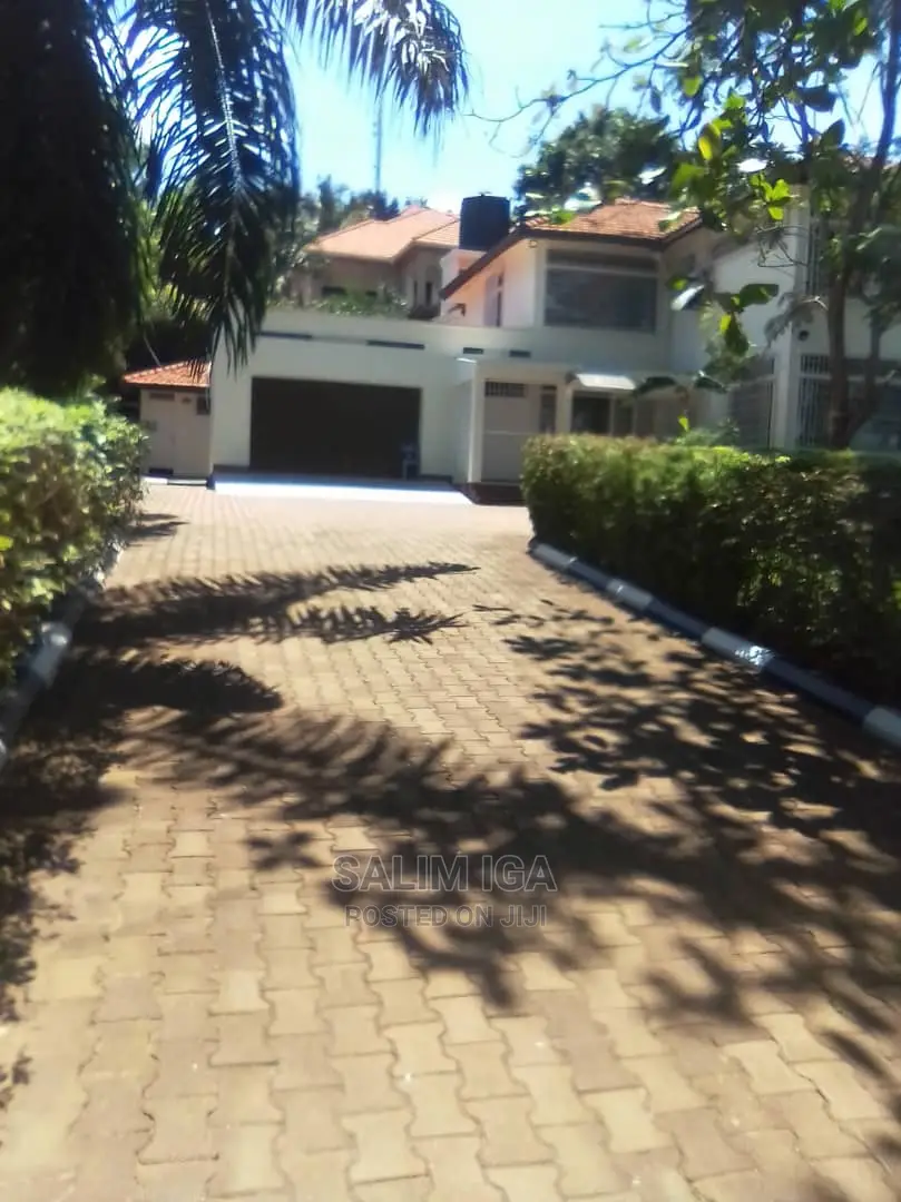 5bdrm Duplex in Kololo Property, Central Division for Rent