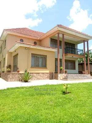 5bdrm Duplex in Kololo Property, Central Division for Rent