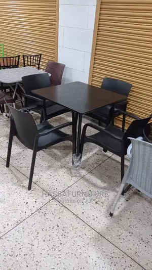 4seaters Wooden Dining Table