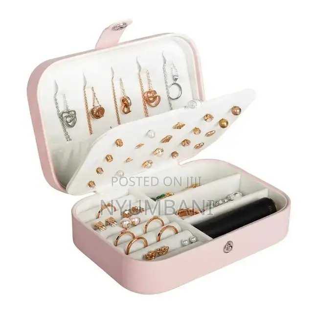 Ear Rings and Necklaces Leather Box