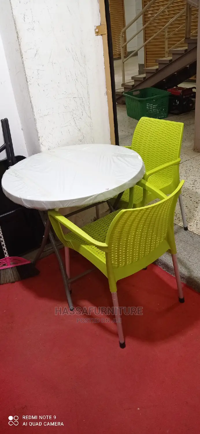 Cocktail Foldable Table